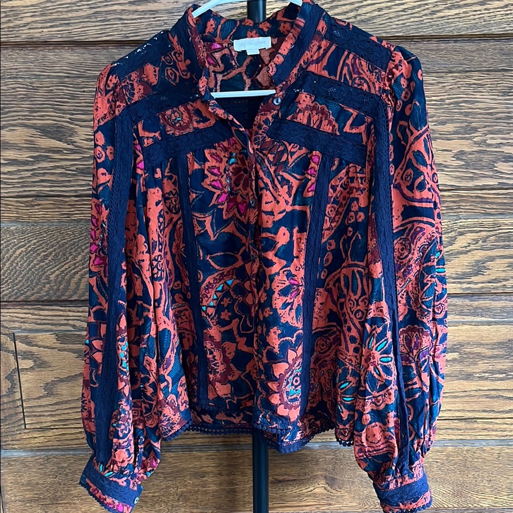 Jennifer & Grace Blouse Size M
